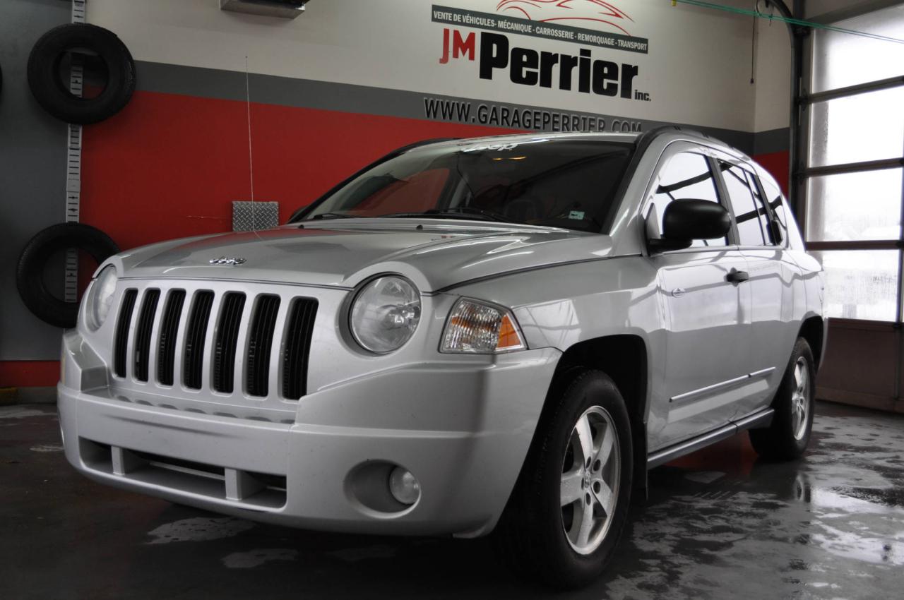 Used 2009 Jeep Compass Compass AWD 2009 Automatique A/c+Cruze for sale in Longueuil, QC