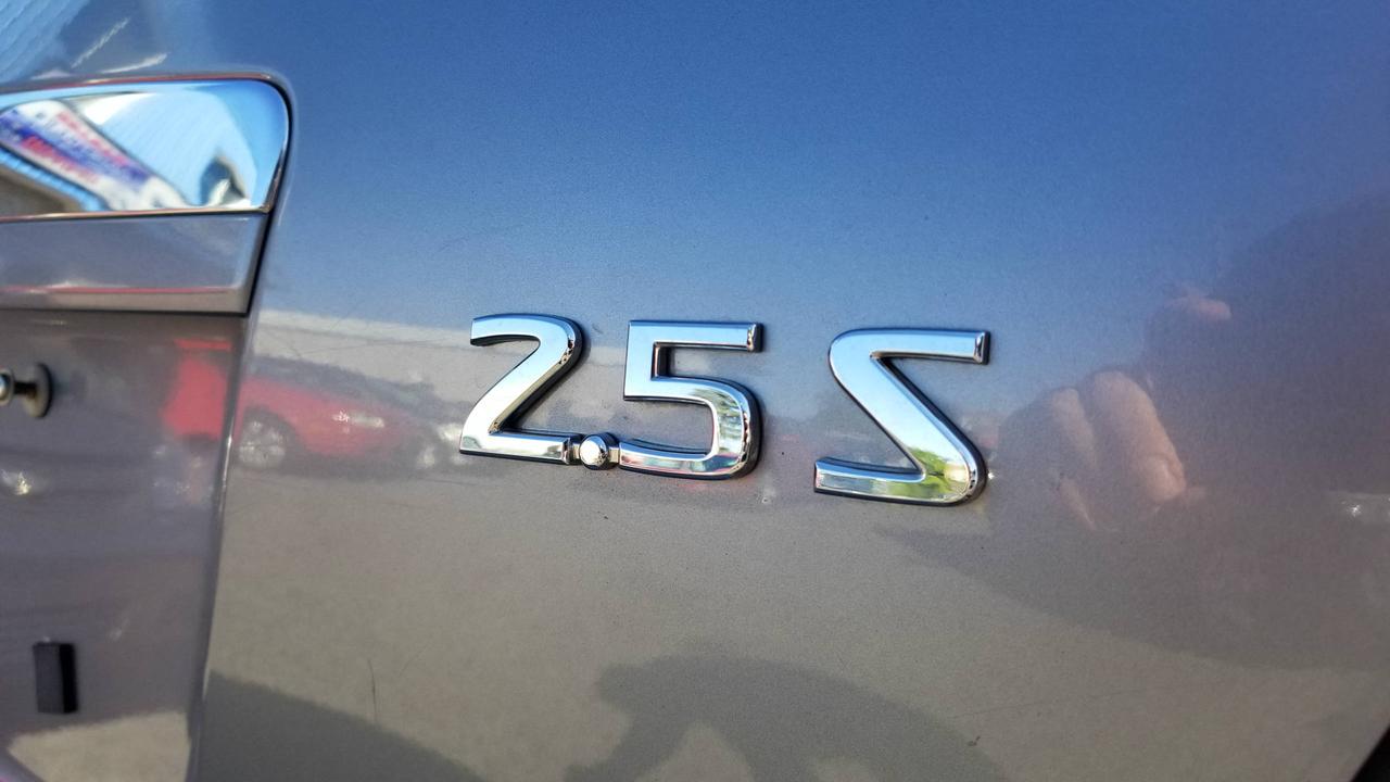 666172.11722634