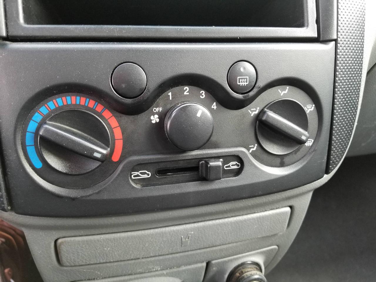 666179.11722767