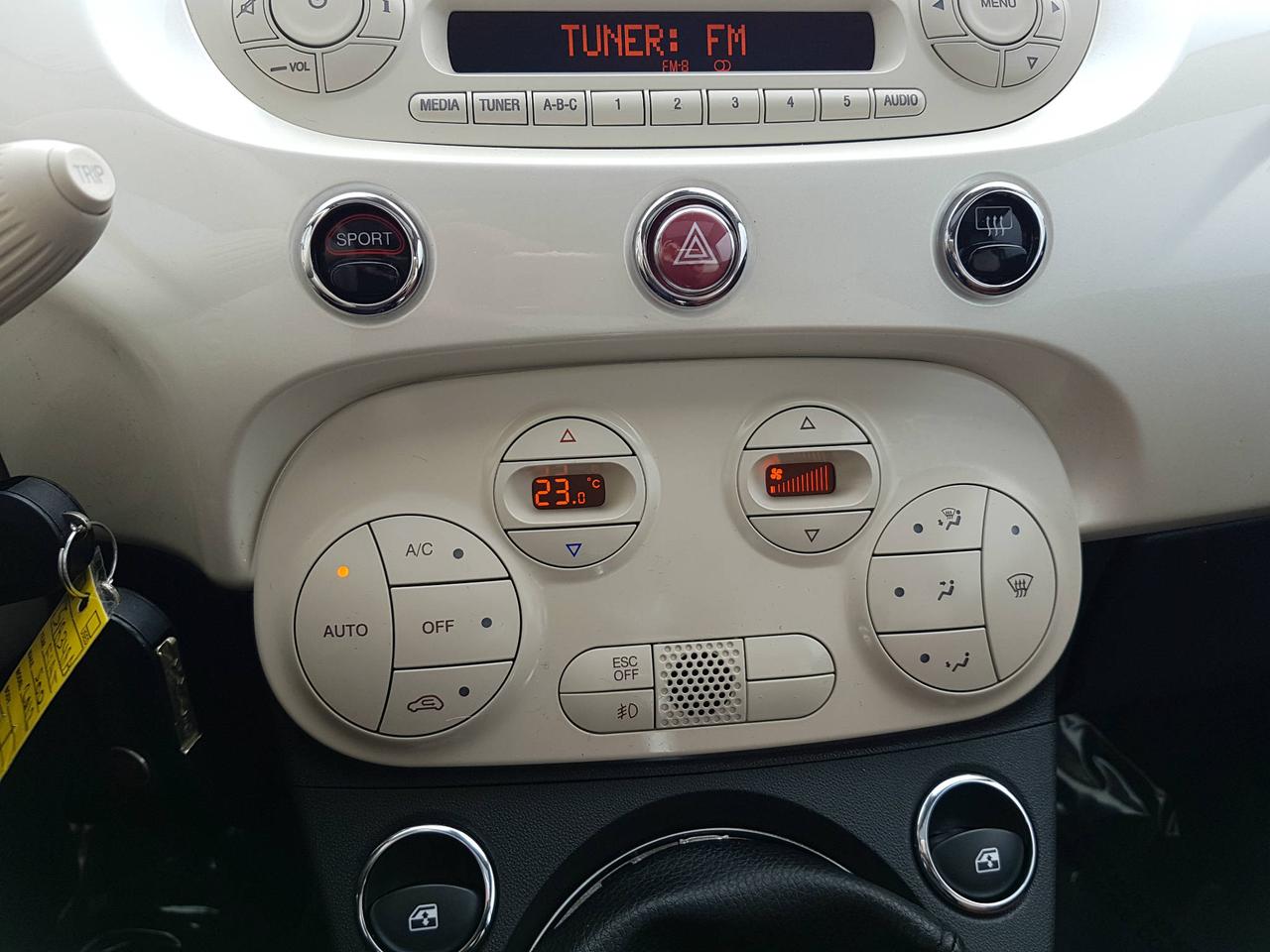666184.11722926