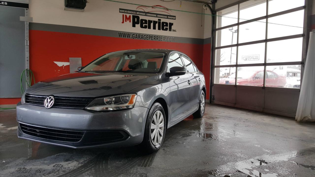 Used 2014 Volkswagen Jetta Volkswagen Jetta 2014 Ac+Cruze+ Camera for sale in Longueuil, QC