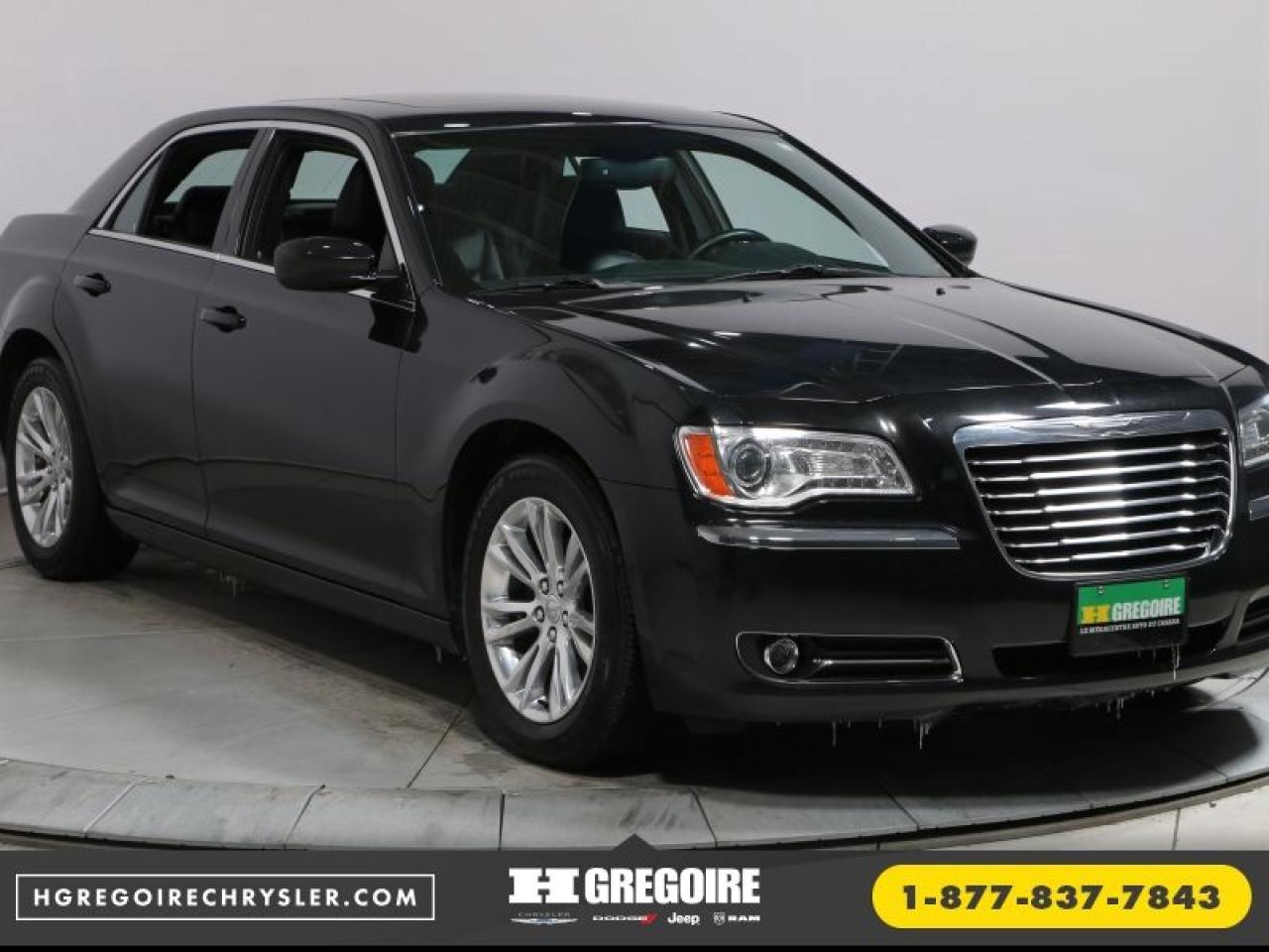 Used 2014 Chrysler 300 Touring Sunroof Cuir for sale in St-Léonard, QC