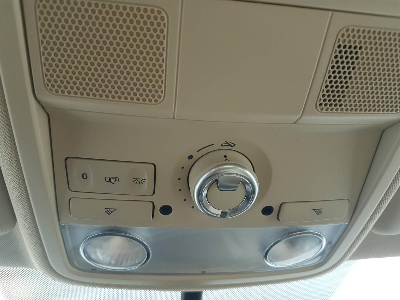 666371