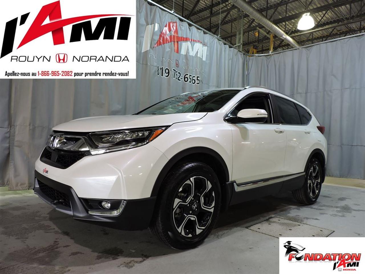 <a href=http://www.lamihonda.com/occasion/Honda-CRV-2017.html>http://www.lamihonda.com/occasion/Honda-CRV-2017.html</a>

DÉMONSTRATEUR, VOITURE NEUVE!    Chauffe-moteur, verrous de roues, barres transversales, PNEUS DHIVER, déflecteur de capot et ensemble de protection, inclus! Sièges chauffants, caméra de recul, mags, démarrage push to start, intérieur en cuir, GPS et bien plus! Passez la voir aujourdhui chez LAmi Honda de Rouyn-Noranda!    LIVRAISON PARTOUT AU QUÉBEC ET AU NORD DE LONTARIO!  FRAIS DE TRANSPORT ET DE PRÉPARATION INCLUS! AUCUN FRAIS ADDITIONNEL!