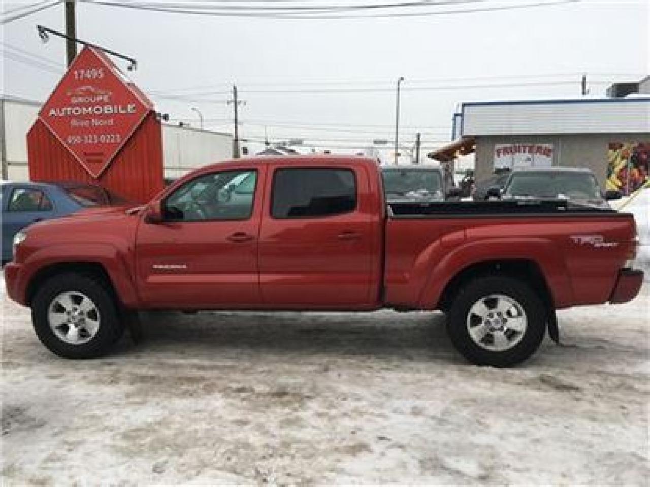 Used 2010 Toyota Tacoma V6 for sale in Montreal, QC