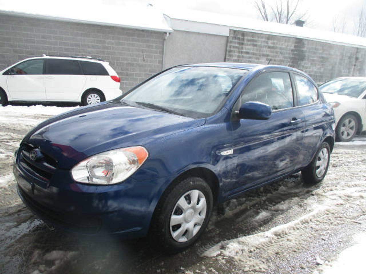 Used 2011 Hyundai Accent Berline 4 portes, bo&icirc;te automatique - L for sale in Laval, QC