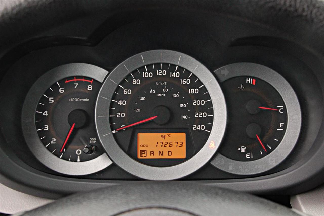 666553.11732105