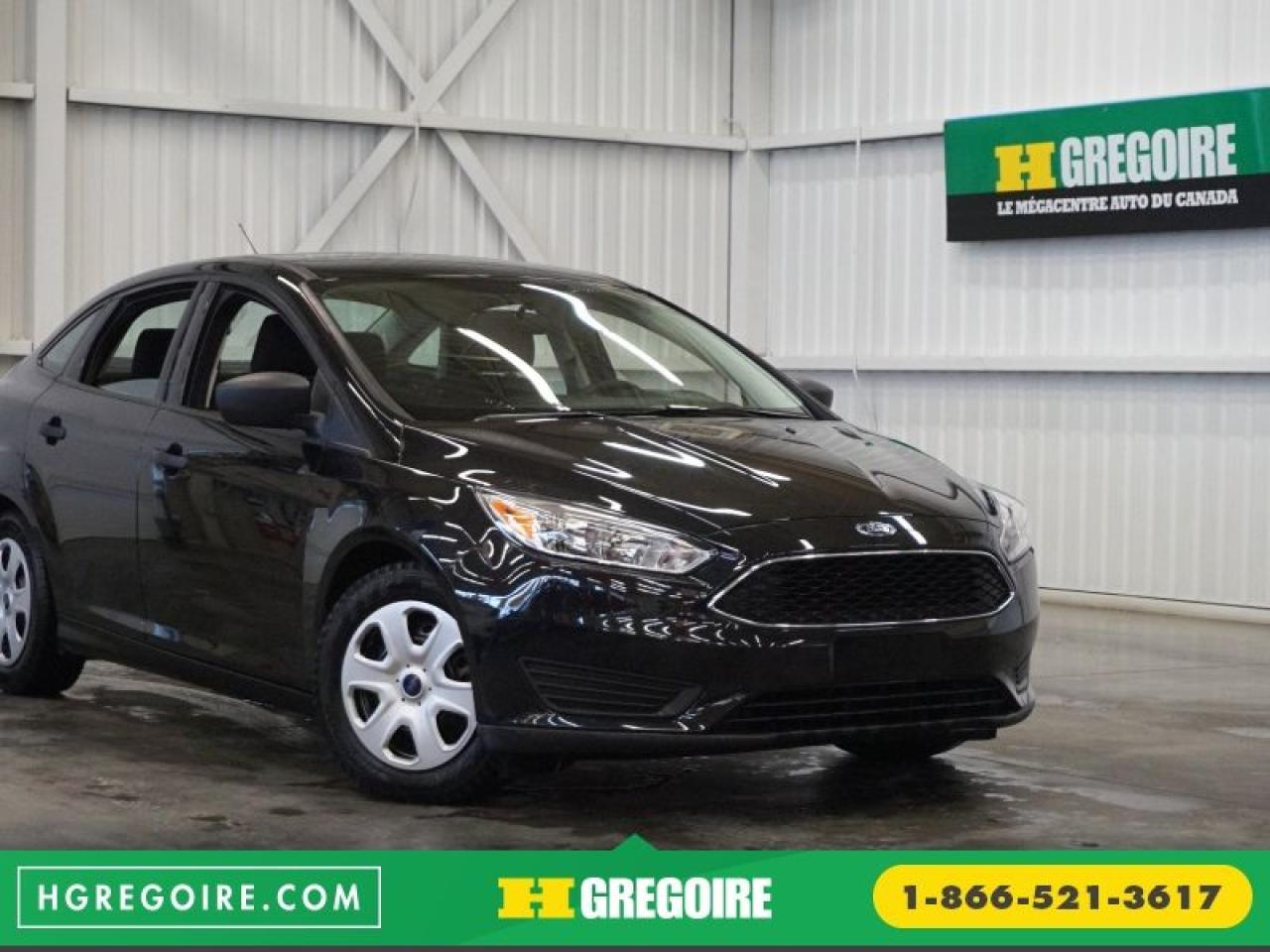 Used 2015 Ford Focus S CAMÉRA DE RECUL for sale in St-Léonard, QC