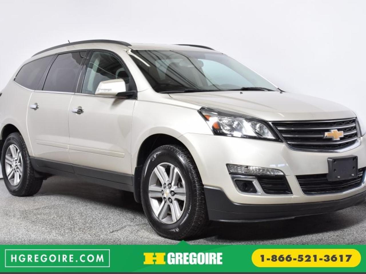 Used 2015 Chevrolet Traverse LT for sale in St-Léonard, QC