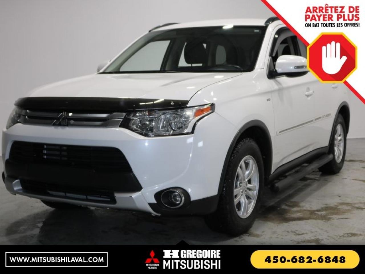 Used 2015 Mitsubishi Outlander SE AWC SIEGES-CHAUF for sale in St-Léonard, QC