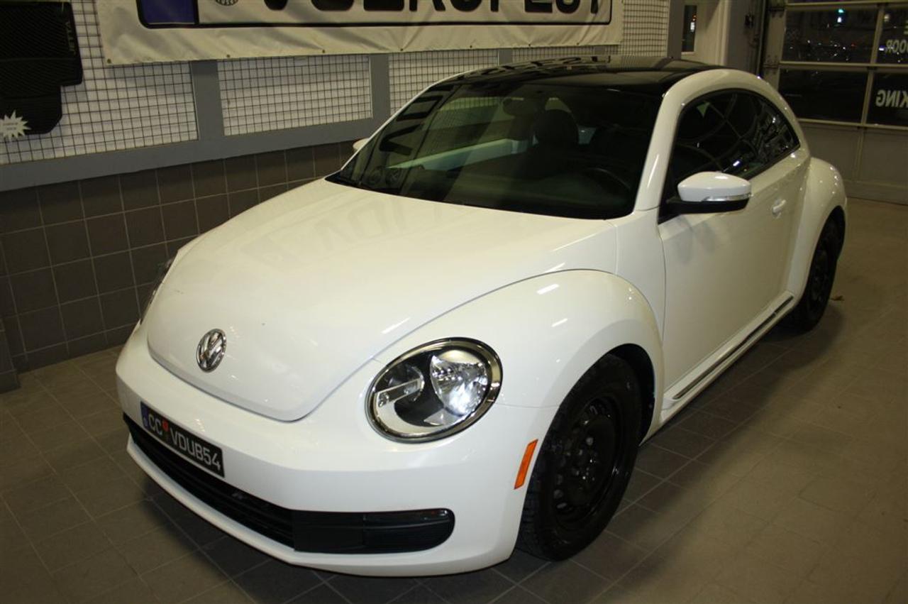Used 2012 Volkswagen Beetle 2.5l Premier+, Aut for sale in Lasalle, QC