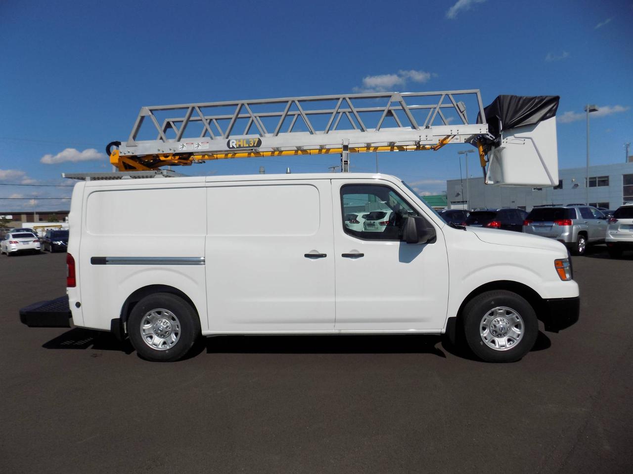 <a href=https://www.beauportnissan.com/occasion/Nissan-NV-2017.html>https://www.beauportnissan.com/occasion/Nissan-NV-2017.html</a>

BELLE MACHINE PRET A TRAVAILLER NACELLE RH 37 PIEDS NOUVELLE GÉNÉRATION MONTÉ SUR NISSAN 3500 V8 ÉQUIPÉ.NISSAN LE SEUL MANIFACTURIER APPROUVÉ CETTE ANNÉE 2016 POUR LES TEST DE STABILITÉ.GARANTIE NISSAN DE 5/ANS 160000 KILOS COMPLET SUR LE CAMION ANDRÉ RODRIGUE 581-888-4286