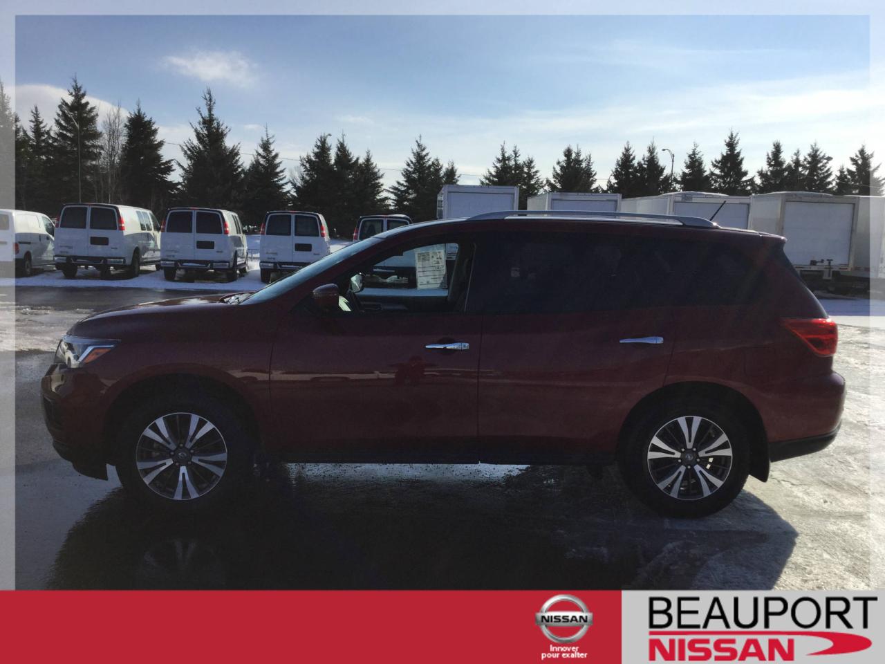 Used 2017 Nissan Pathfinder Sl Awd for sale in Beauport, QC