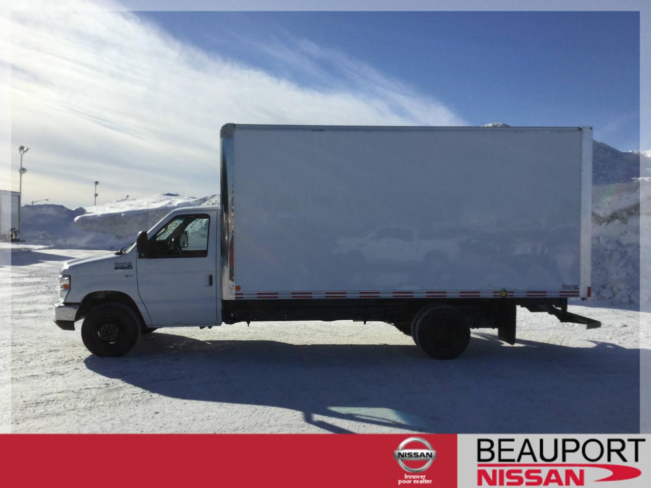 Used 2011 Ford E-450 E-450 Super renforcé cube 16 pieds for sale in Beauport, QC