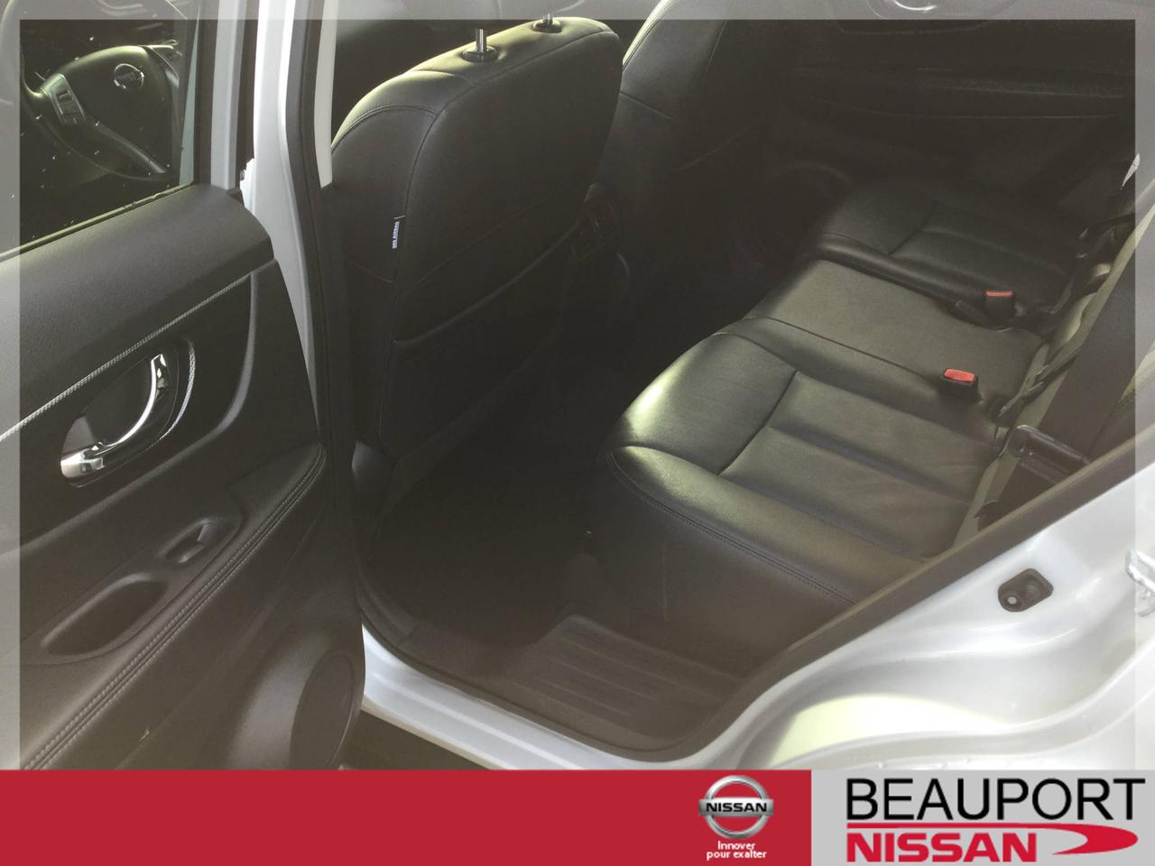 667386.11755739