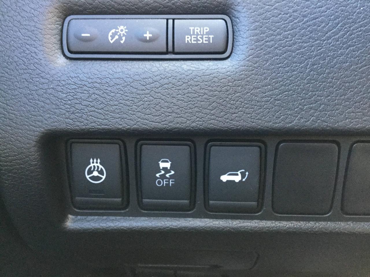667393.11755921