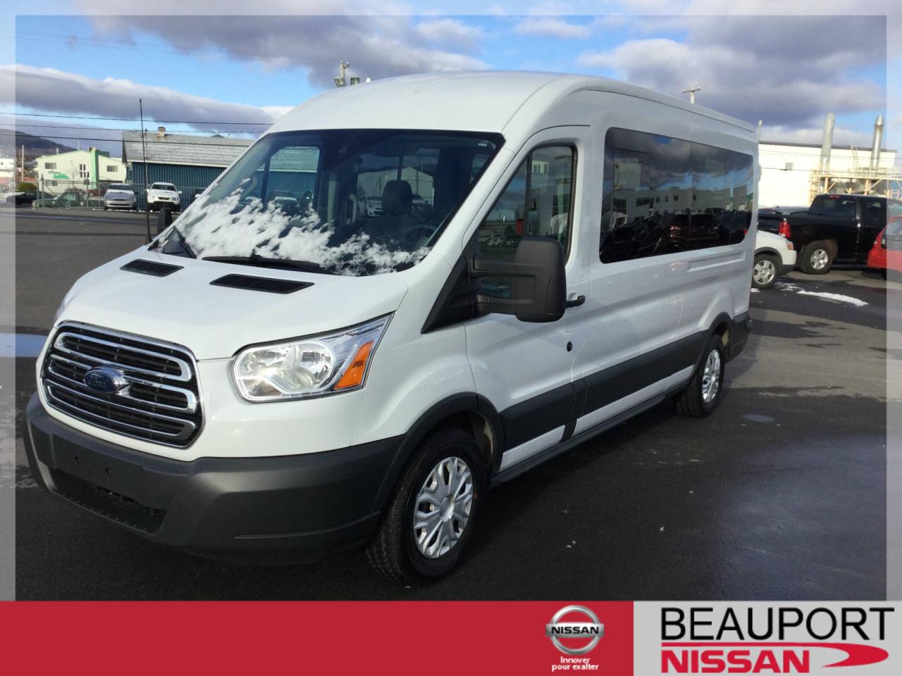 Used 2016 Ford Transit t-350 toit moyen 15 passagers for sale in Beauport, QC
