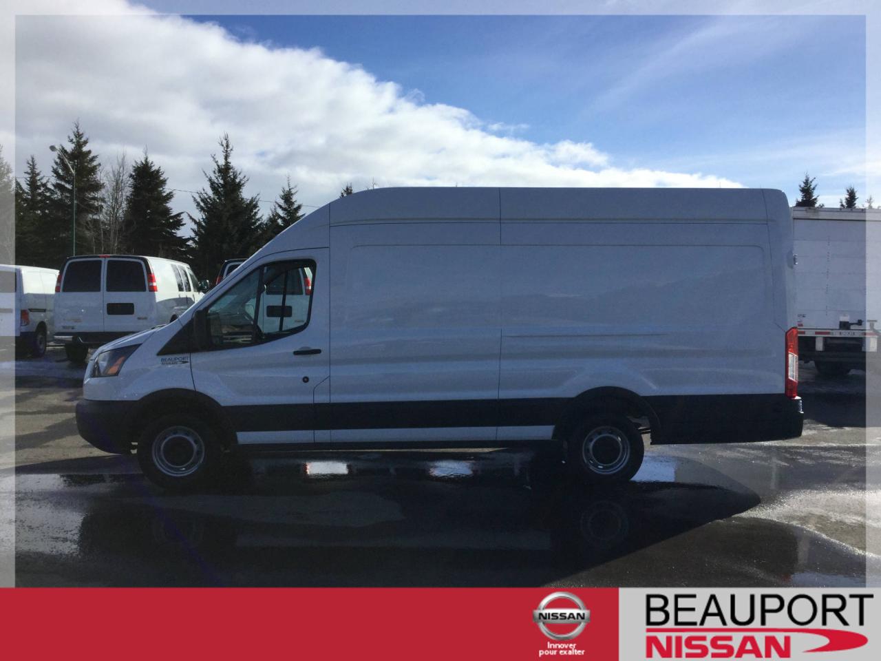 Used 2017 Ford Transit T-250 TOIT HAUT EL SUR ALLONGÉ 2017 for sale in Beauport, QC