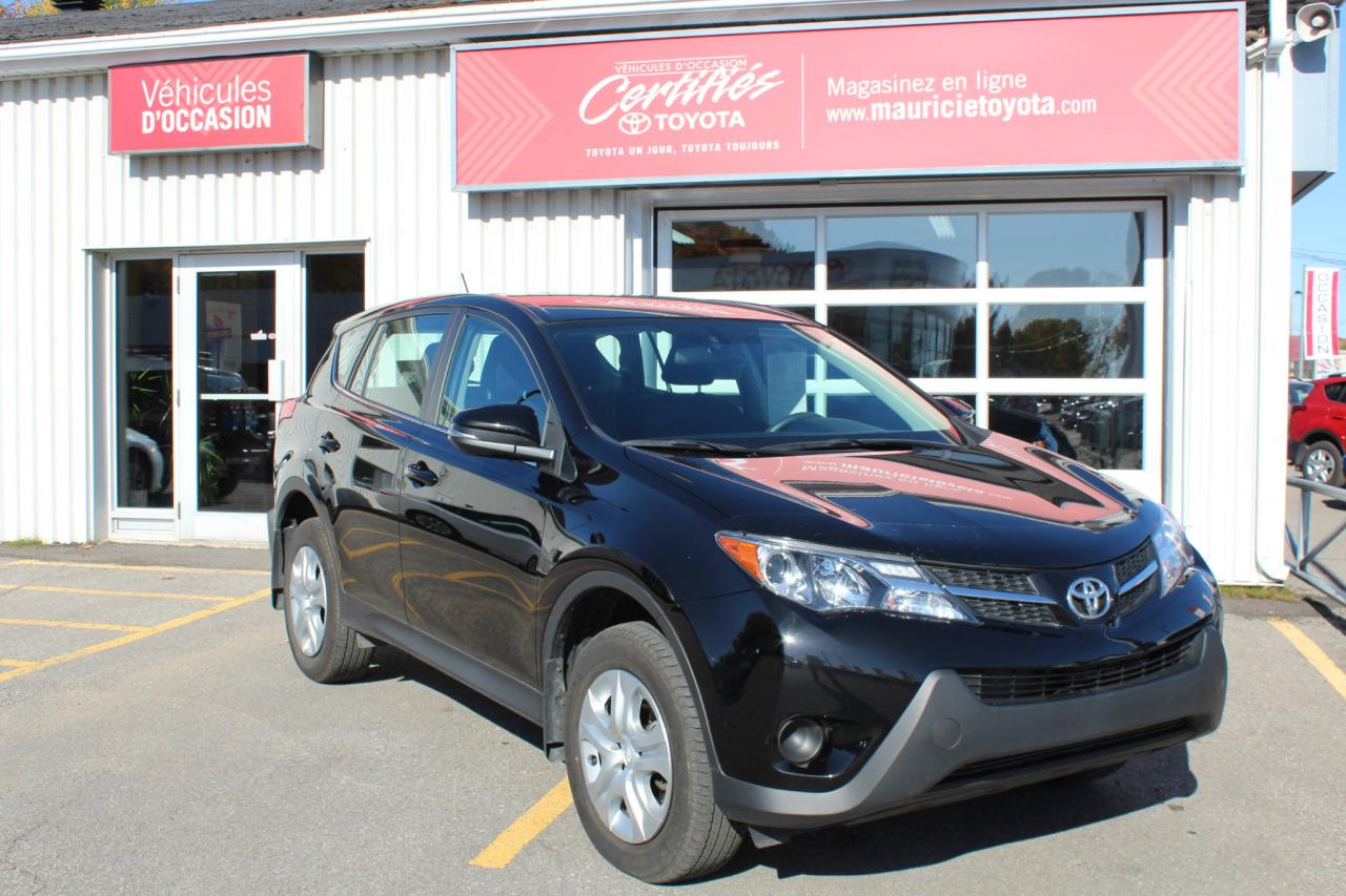 Used 2015 Toyota RAV4 Traction intégrale 4 portes LE for sale in Shawinigan, QC