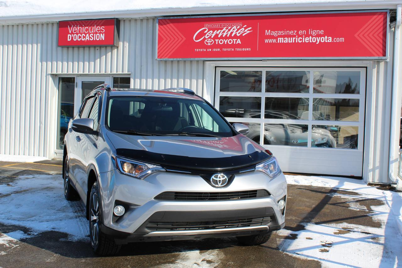 Used 2016 Toyota RAV4 Traction int&eacute;grale 4 portes XLE for sale in Shawinigan, QC