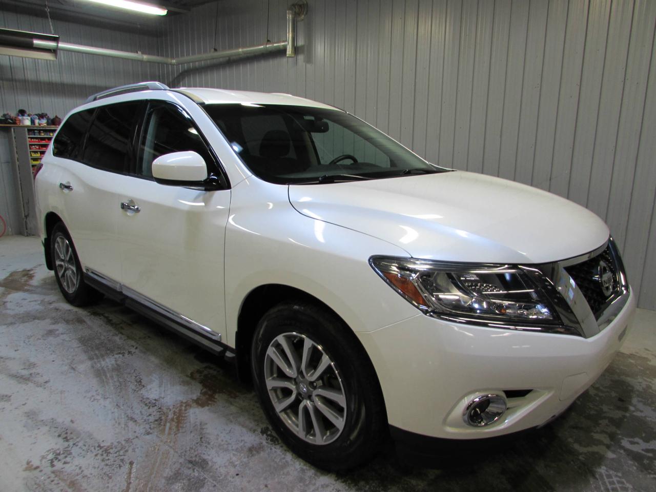 Used 2015 Nissan Pathfinder SL AWD *CAMÉRA-CUIR* for sale in Lévis, QC