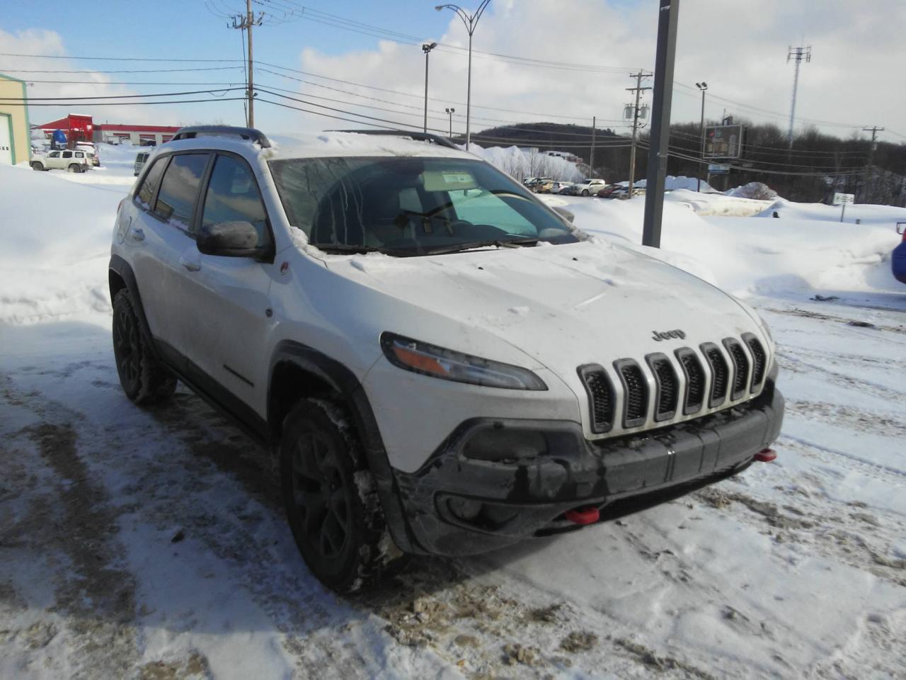 Used 2017 Jeep Cherokee TRAILHAWK AWD V-6 *CAMÉRA DE RECUL* for sale in Lévis, QC