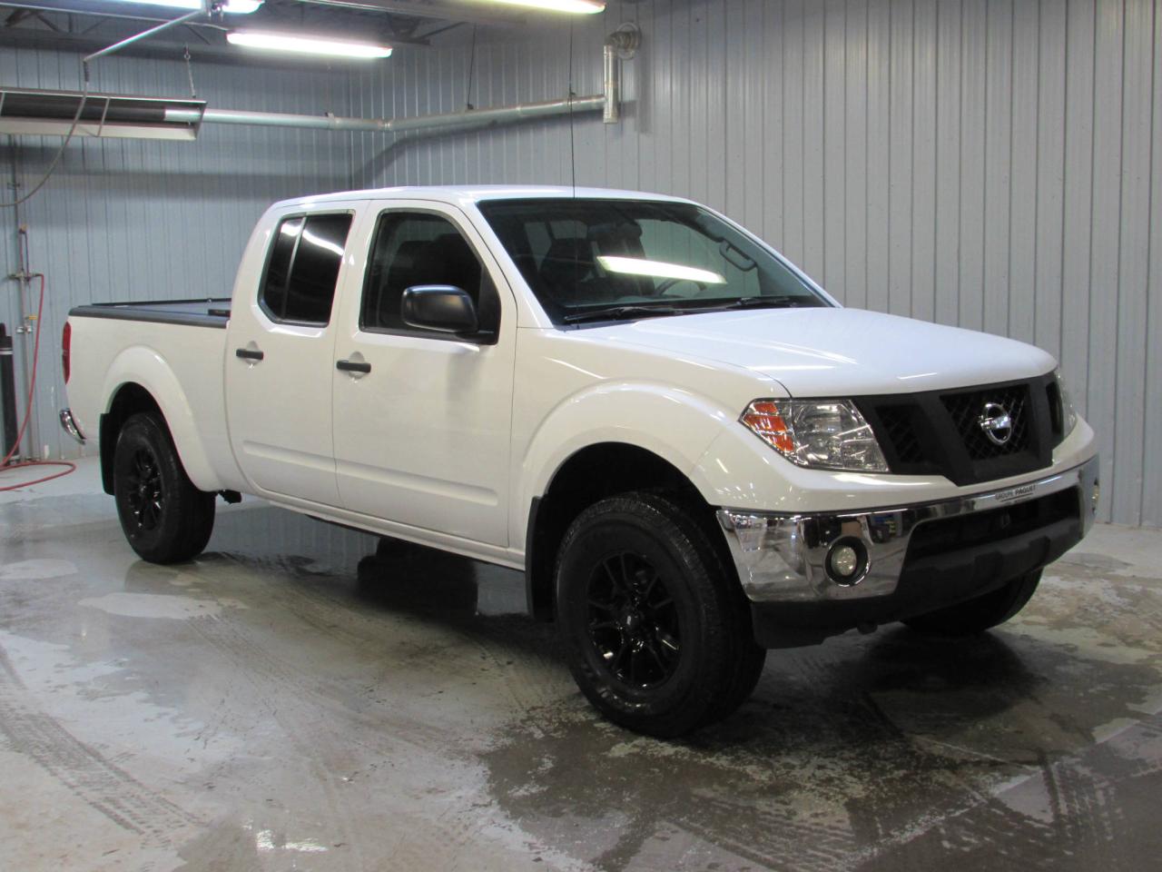 Used 2012 Nissan Frontier SV 4X4 CREW CAB *AIR CLIMATISÉ* for sale in Lévis, QC