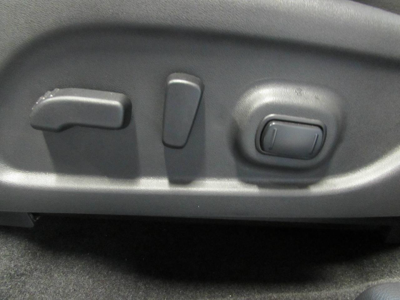 667537.11758808