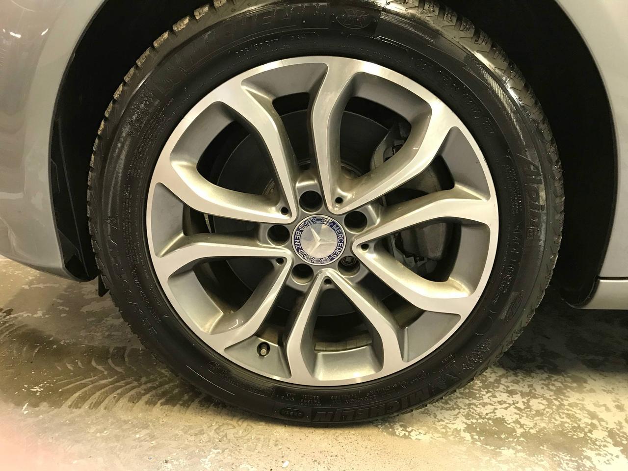 667538.11758836