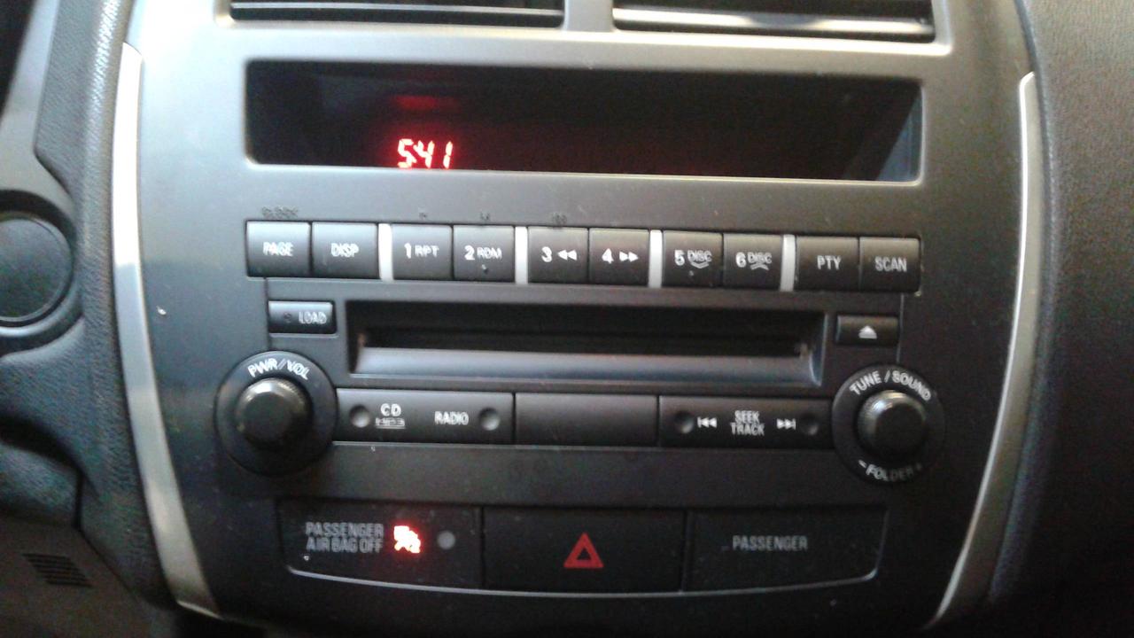 667542.11758942