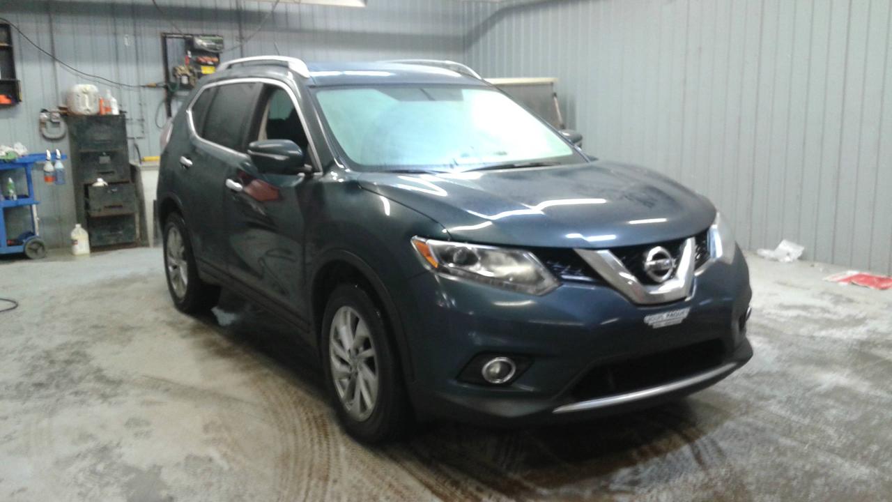Used 2015 Nissan Rogue SL TECH. AWD *CUIR-TOIT-GPS* for sale in Lévis, QC