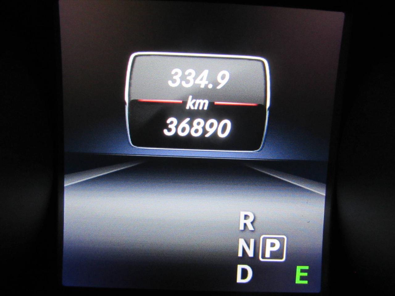 667558