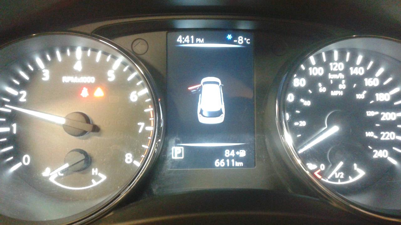 667559