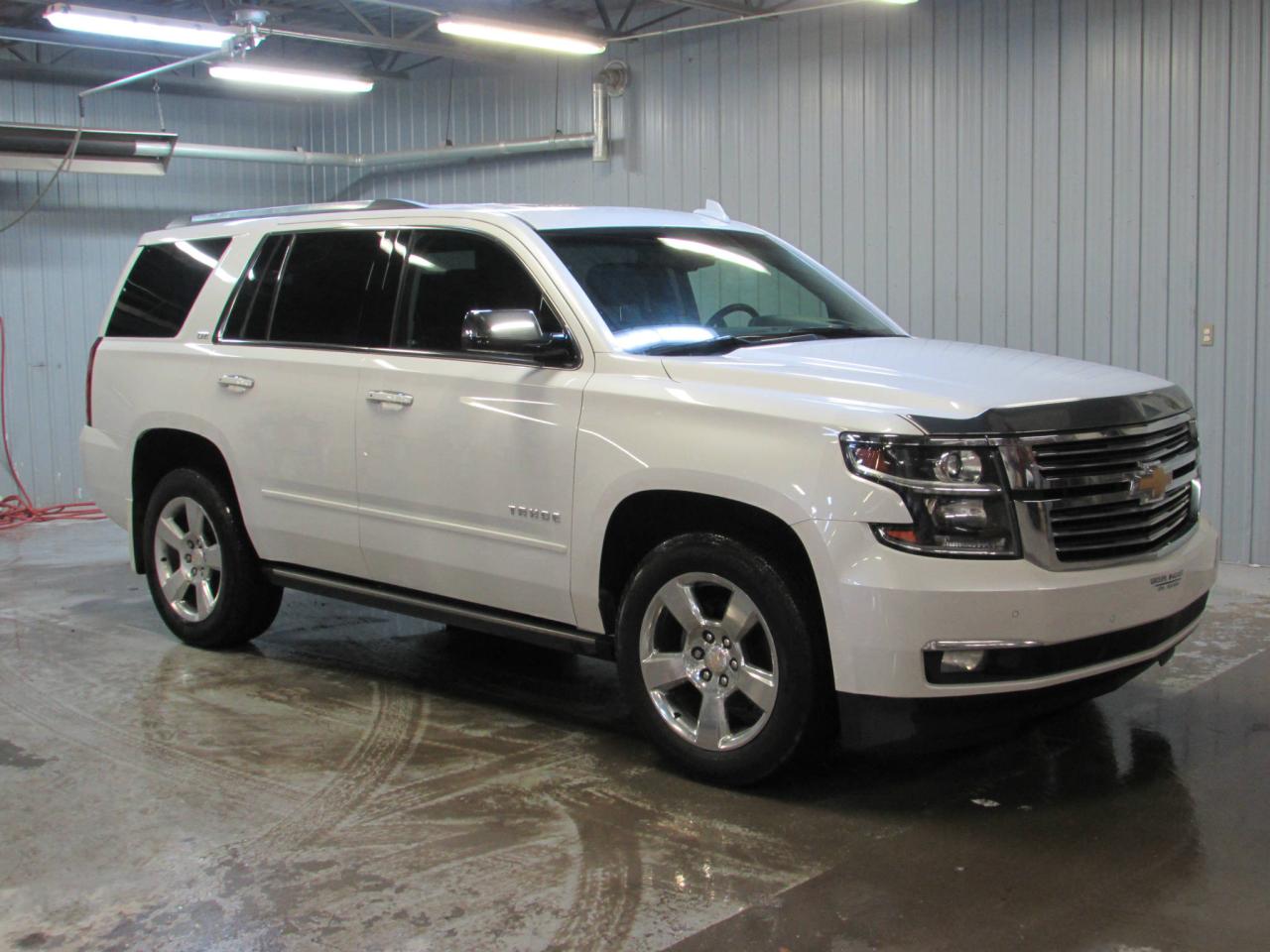 Used 2016 Chevrolet Tahoe LTZ 4WD *CUIR-GPS-DVD* for sale in Lévis, QC
