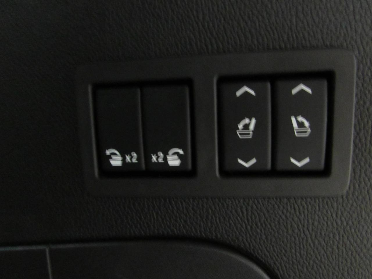 667563