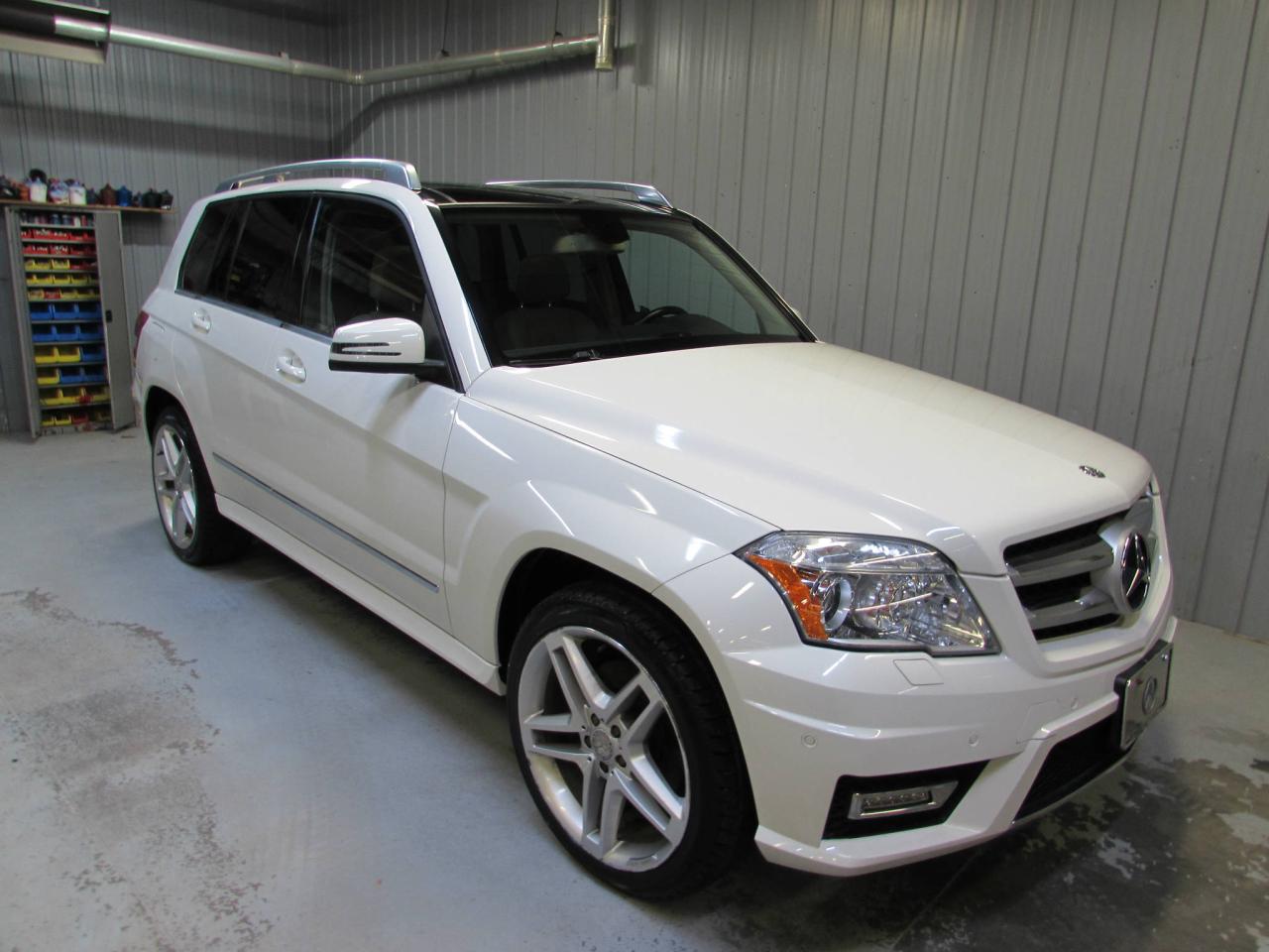 Used 2012 Mercedes-Benz GLK350 GLK 350 4MATIC *CUIR-GPS-CAMÉRA* for sale in Lévis, QC