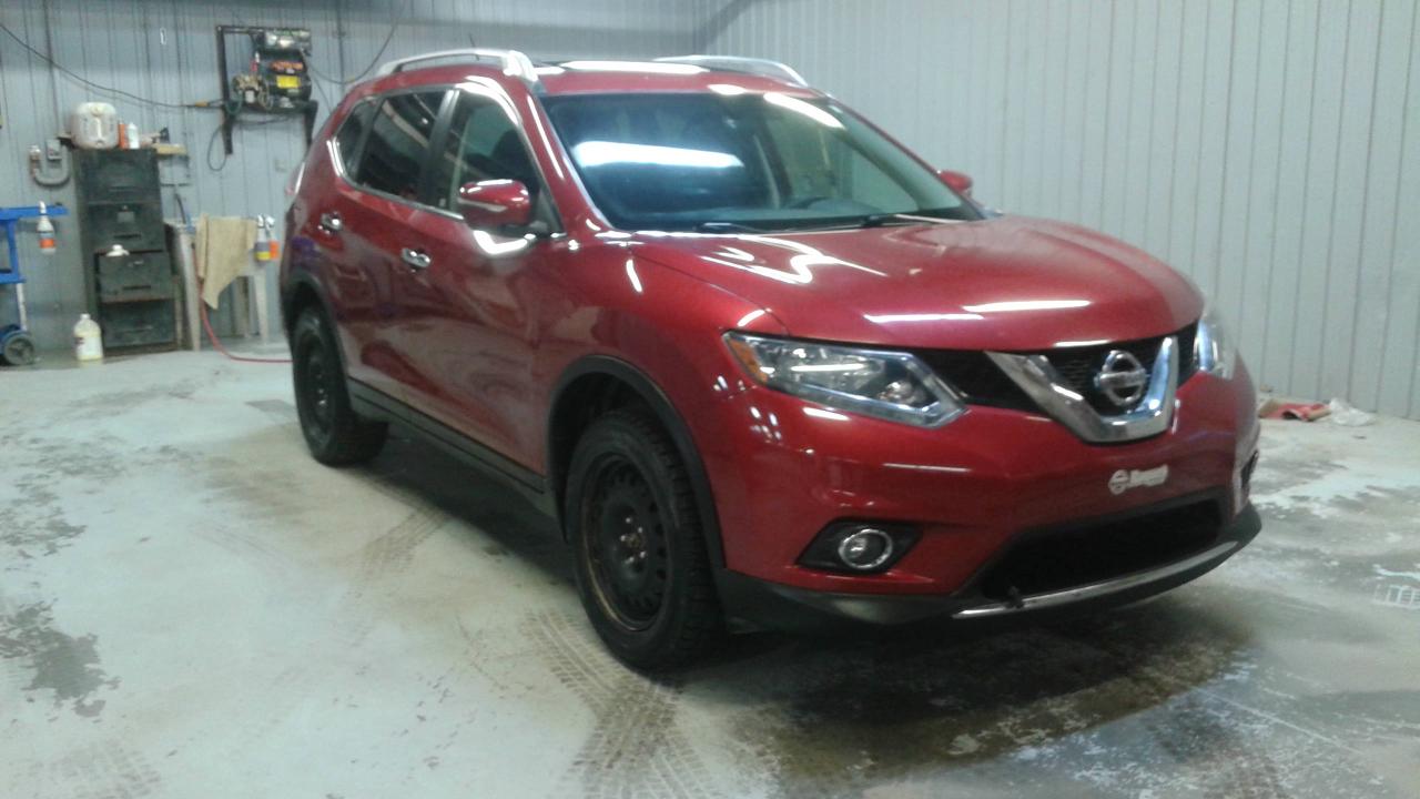 Used 2014 Nissan Rogue SV AWD *TOIT OUVRANT ÉLECTRIQUE* for sale in Lévis, QC