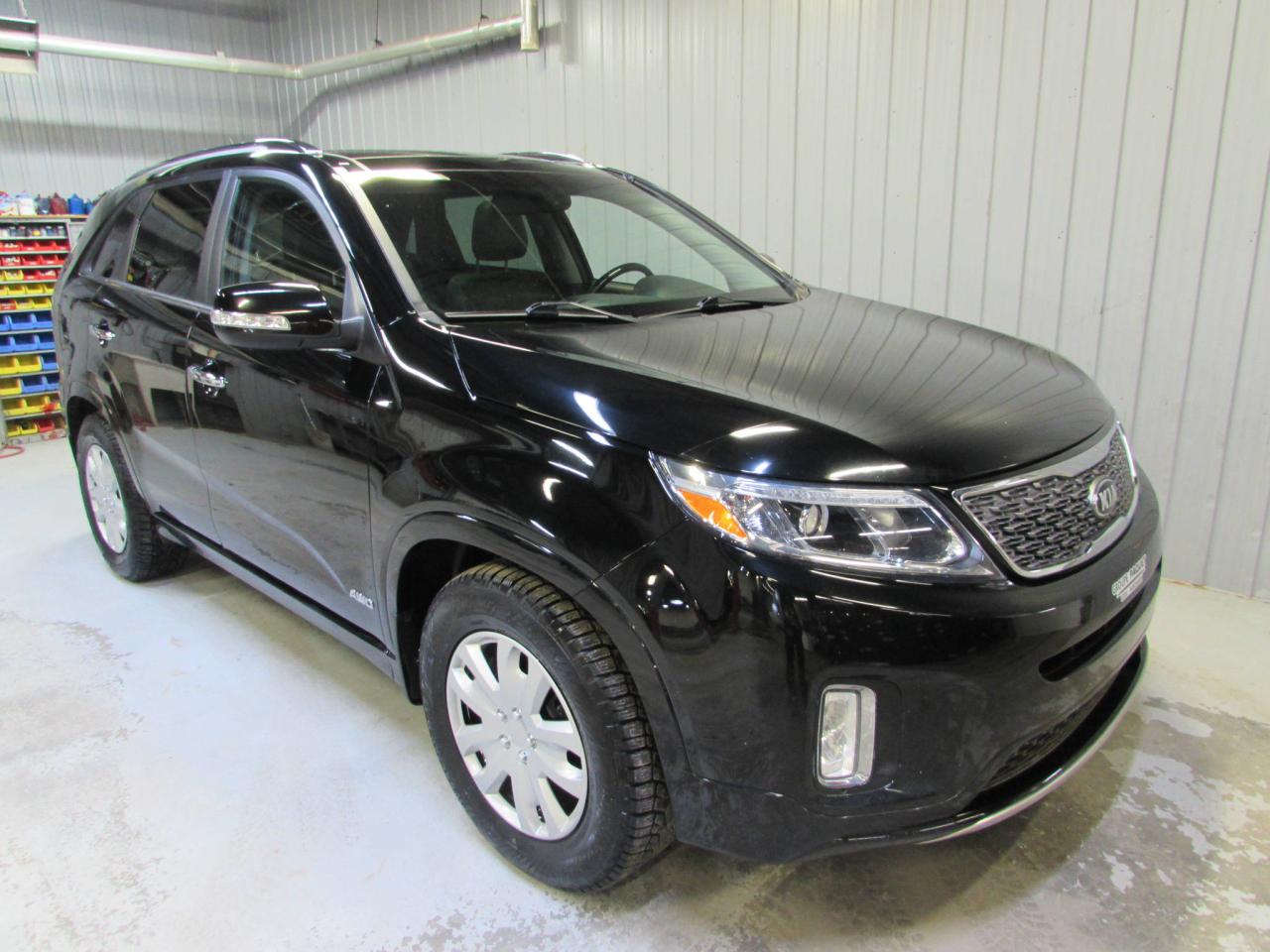 Used 2015 Kia Sorento SX V6 AWD *GPS-CUIR-TOIT* for sale in Lévis, QC