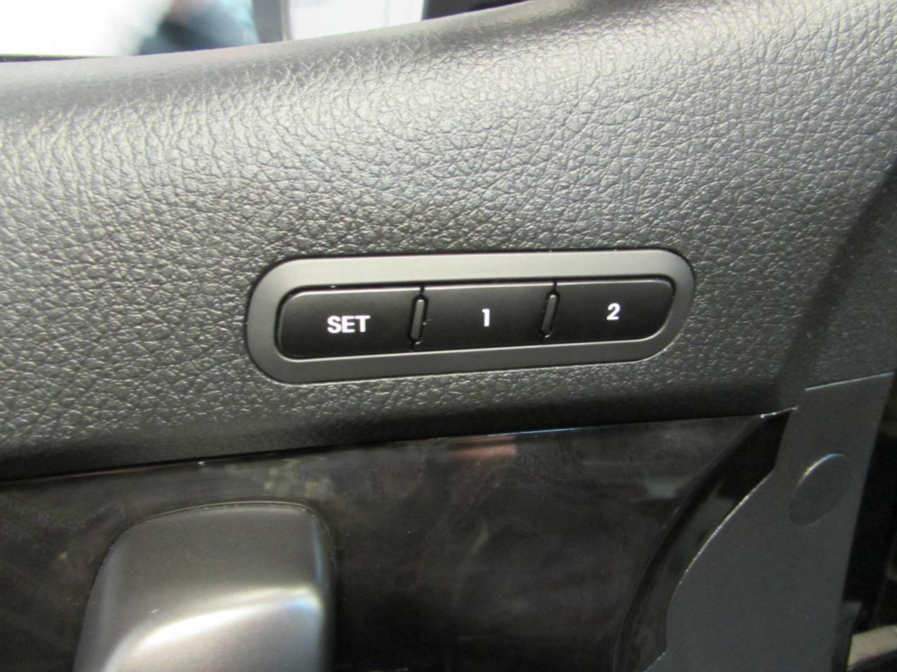 667593
