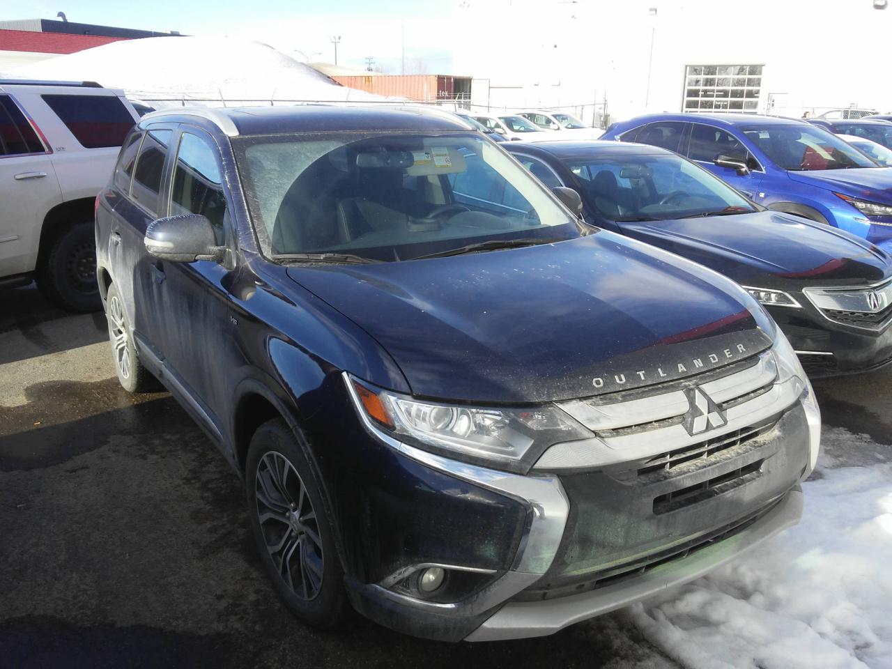 Used 2016 Mitsubishi Outlander SE TOURING AWC *TOIT-CAMÉRA* for sale in Lévis, QC