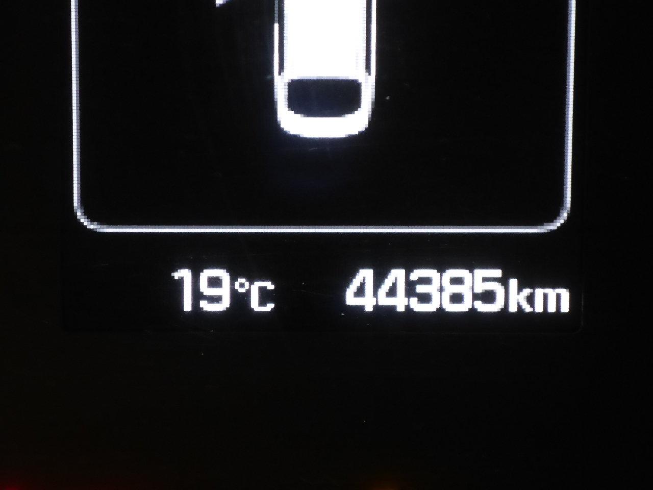 667623