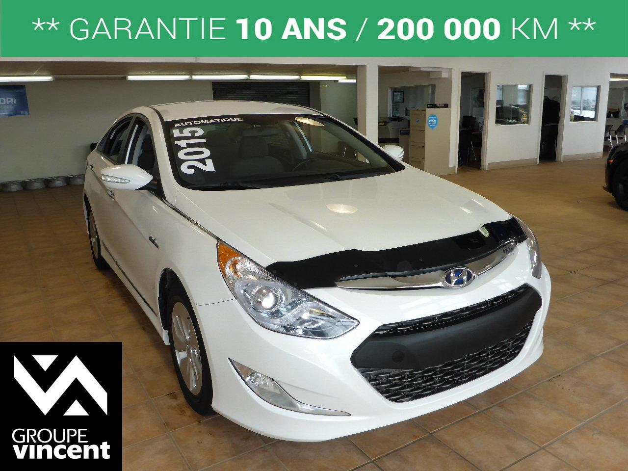 <a href=https://www.autoaubaine.com/Hyundai-Sonata-c7018711.html>https://www.autoaubaine.com/Hyundai-Sonata-c7018711.html</a>

Hyundai Sonata HYBRID PREMIUM**GARANTIE 10 ANS** ?conomique en carburant ! 2015Régulateur de vitesse, Essuie-glaces intermittents, Anti-démarreur, Freins ABS, Contrôle de stabilité, Coussin gonflable conducteur, Coussins gonflables latéraux, Lecteur CD, Lecteur MP3, 6 Haut-parleurs, Portes électriques, Tachymètre, Vitres électriques, Air climatisé, Climatisation deux zones, Commandes audio au volant, Sièges chauffants, Volant ajustable, Tapis protecteurs, Phares haute intensité, Ordinateur de bord, Caméra de recul, Radio AM/FM, Protège-capot, Volant gainé de cuir, Phares automatiques, Rétroviseur électrique, Direction assistée, Télédéverrouillage, Rétroviseurs chauffants, Coussins gonflables arrière pour la tête, Démarrage sans clé, Freins à disque, Sièges chauffants - Avant, Rétroviseurs électriques, Jantes en alliage, Antipatinage, Phares antibrouillards, Verrous de sécurité pour enfants, Sièges baquets, Prise Auxiliaire, Technologie Bluetooth intégrée, Port USB, Climatiseur automatique, Aluminium, Climatisation