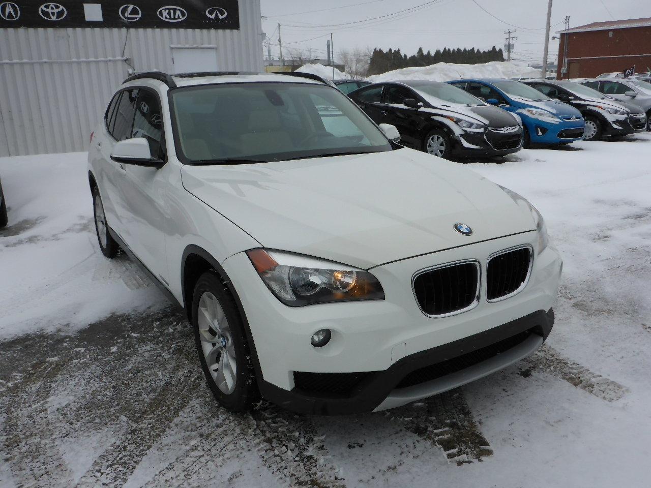 <a href=https://www.autoaubaine.com/BMW-X1-c7027453.html>https://www.autoaubaine.com/BMW-X1-c7027453.html</a>

BMW X1 28i xDRIVE**GARANTIE 10 ANS** VUS de luxe ? prix abordable ! 2013Régulateur de vitesse, Toit ouvrant, Essuie-glaces intermittents, Essuie-glace arrière, Anti-démarreur, Freins ABS, Contrôle de stabilité, Coussin gonflable conducteur, Coussins gonflables latéraux, Lecteur CD, Lecteur MP3, 6 Haut-parleurs, Tachymètre, Vitres électriques, Intérieur en cuir, Climatisation deux zones, Commandes audio au volant, Sièges arrières rabattables, Sièges chauffants, Volant ajustable, Tapis protecteurs, Vitres teintées, Ordinateur de bord, Radio AM/FM, Rétroviseurs, Volant gainé de cuir, Phares automatiques, Rétroviseur électrique, Direction assistée, Télédéverrouillage, Rétroviseurs chauffants, Banquette arrière divisé, Système d\alarme, Coussins gonflables arrière pour la tête, Démarrage sans clé, Freins à disque, Sièges chauffants - Avant, Rétroviseurs électriques, Jantes en alliage, Antipatinage, Phares antibrouillards, Système de surveillance de la pression des pneus, Prise Auxiliaire, Technologie Bluetooth intégrée, Port USB, Climatiseur automatique, Aluminium, Climatisation