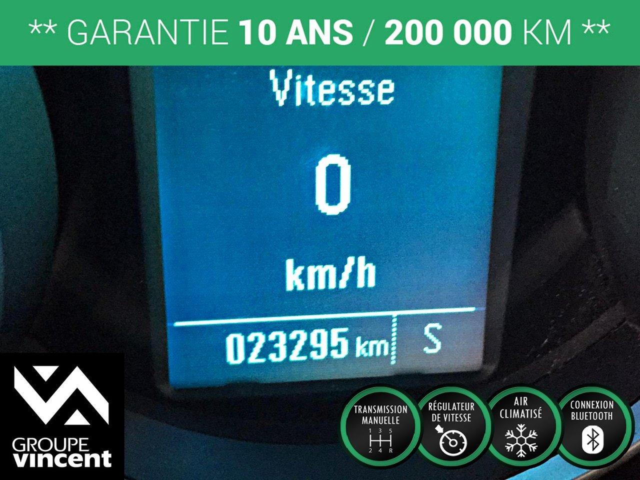 667663.11761737