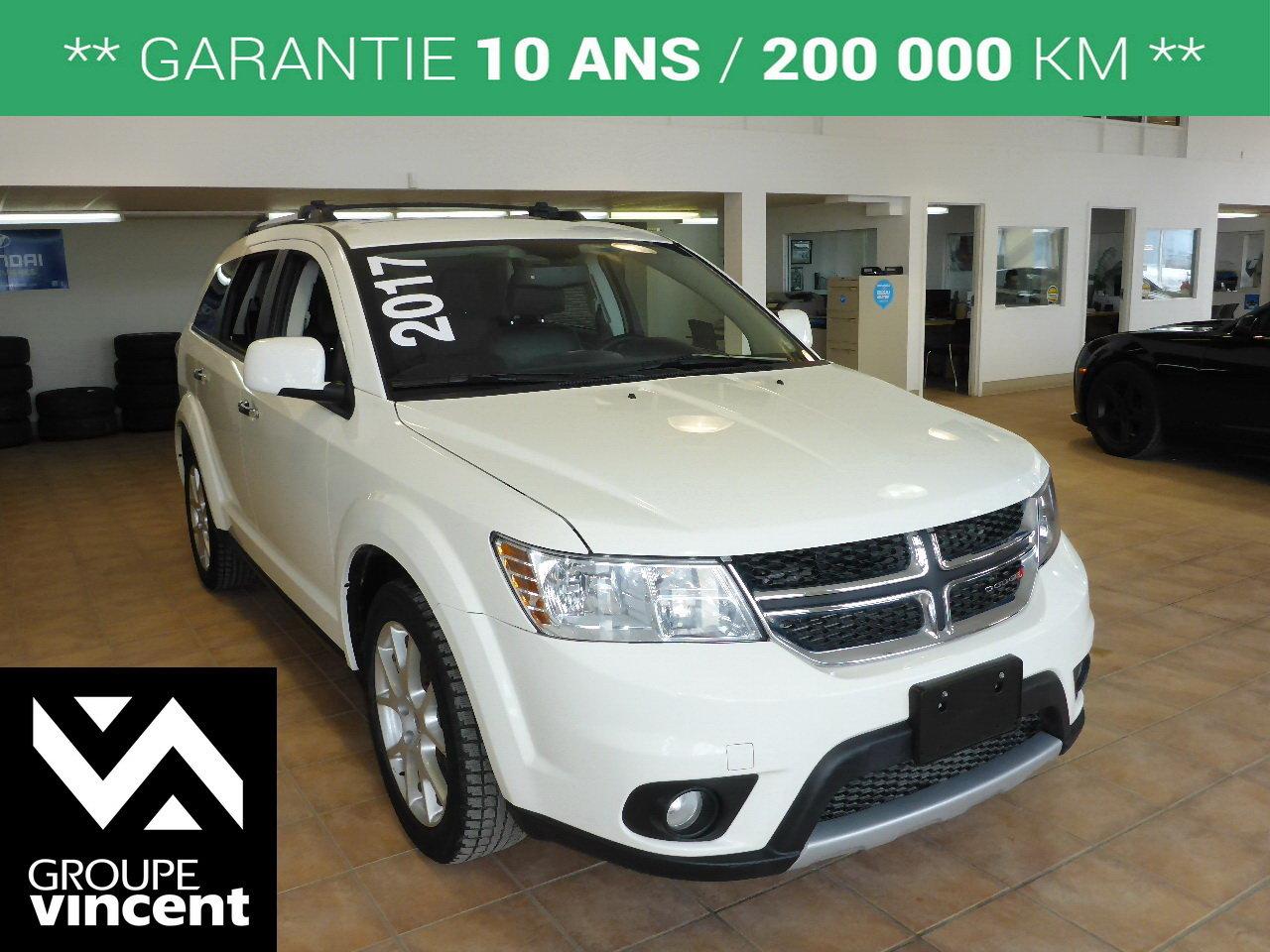 <a href=https://www.autoaubaine.com/Dodge-Journey-c7012390.html>https://www.autoaubaine.com/Dodge-Journey-c7012390.html</a>

Dodge Journey GT**GARANTIE 10 ANS** AWD, parfait pour nos hivers ! 2017Régulateur de vitesse, Essuie-glaces intermittents, Essuie-glace arrière, Anti-démarreur, Freins ABS, Contrôle de stabilité, Coussin gonflable conducteur, Coussins gonflables latéraux, Démarreur à distance, Lecteur CD, Lecteur MP3, 6 Haut-parleurs, Portes électriques, Tachymètre, Vitres électriques, Air climatisé, Intérieur en cuir, Commandes audio au volant, Sièges arrières rabattables, Sièges chauffants, Volant ajustable, Tapis protecteurs, Vitres teintées, Ordinateur de bord, Radio AM/FM, Rétroviseurs, Volant gainé de cuir, Phares automatiques, Rétroviseur électrique, Direction assistée, Télédéverrouillage, Rétroviseurs chauffants, Banquette arrière divisé, Siège à réglage électrique, Système d\alarme, Coussins gonflables arrière pour la tête, Siège conducteur - soutien lombaire, Démarrage sans clé, Freins à disque, Sièges chauffants - Avant, Rétroviseurs électriques, Jantes en alliage, Antipatinage, Phares antibrouillards, Support à bagages, Verrous de sécurité pour enfants, Système de surveillance de la pression des pneus, Sièges baquets, Prise Auxiliaire, Technologie Bluetooth intégrée, Port USB, Aide au stationnement (capteurs), Cache bagages, Coussin gonflable - Commutateur de mise en/hors fo, Rétroviseur à atténuation automatique, Climatisation, Volant chauffant