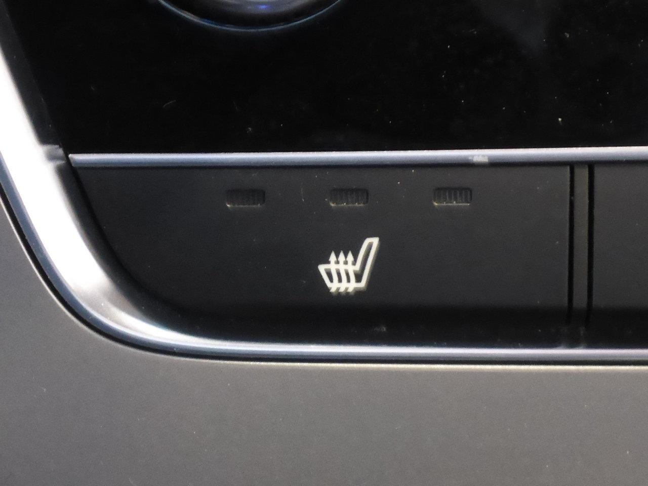 667718