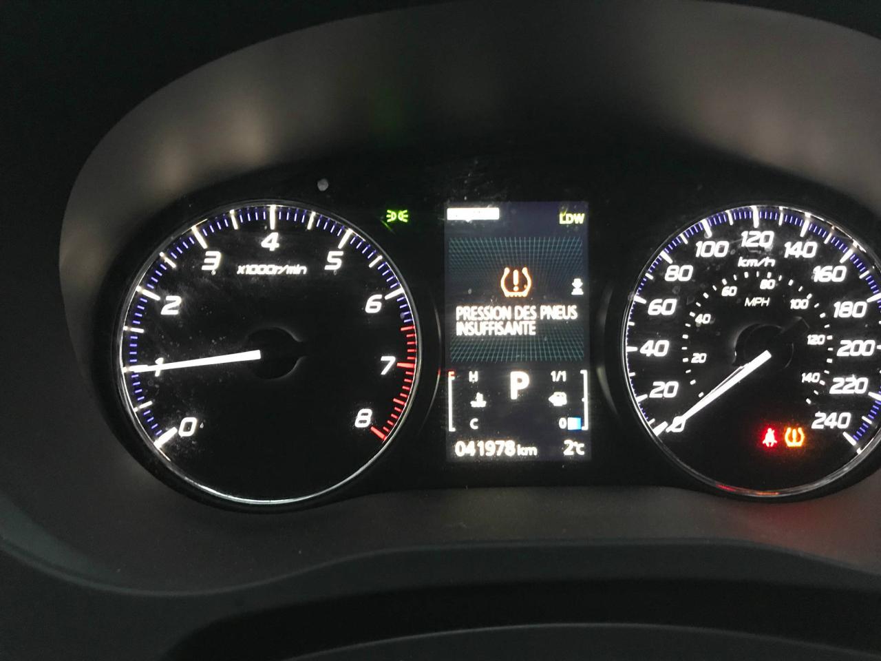 667825