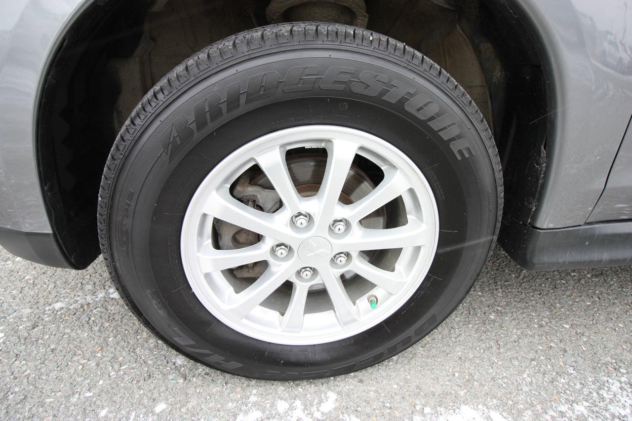 667826.11764995