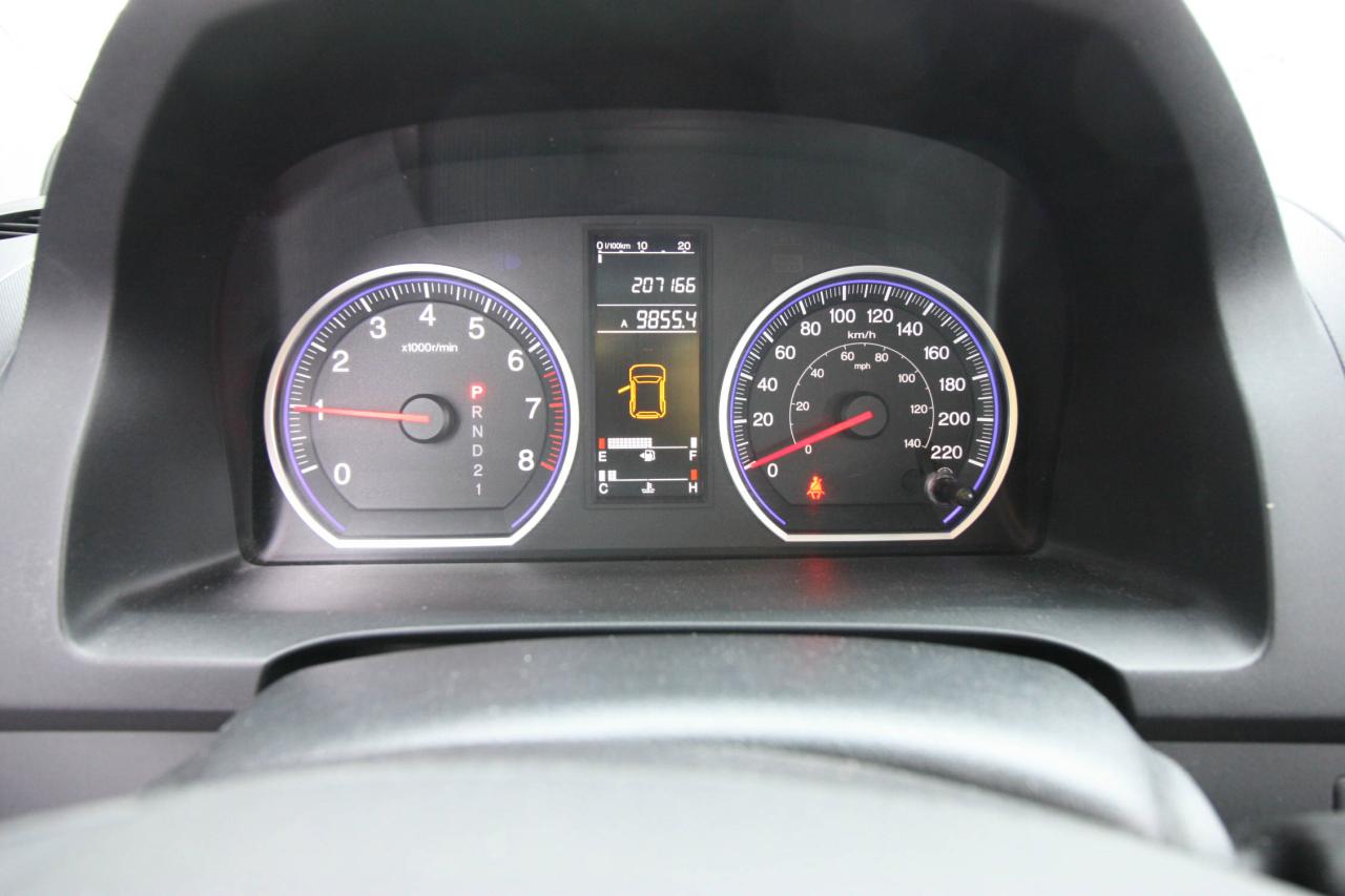 667832