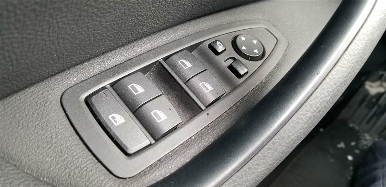 667860.11765815